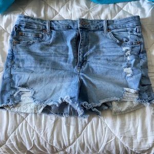 american eagle curvy high rise shortie